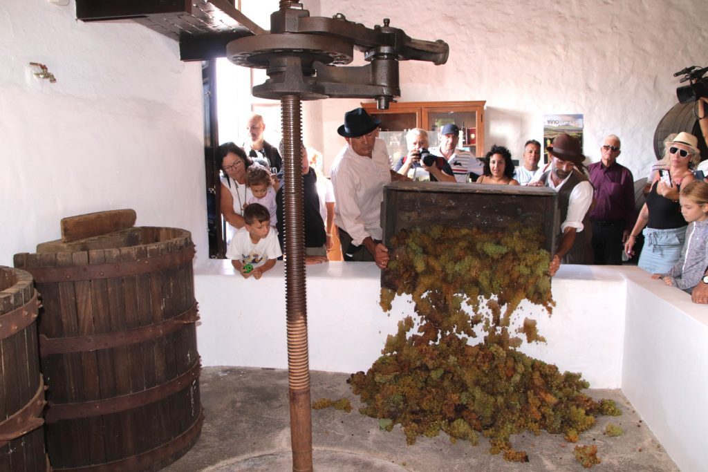 La Geria interpreta su pasado para valorar aún más su presente