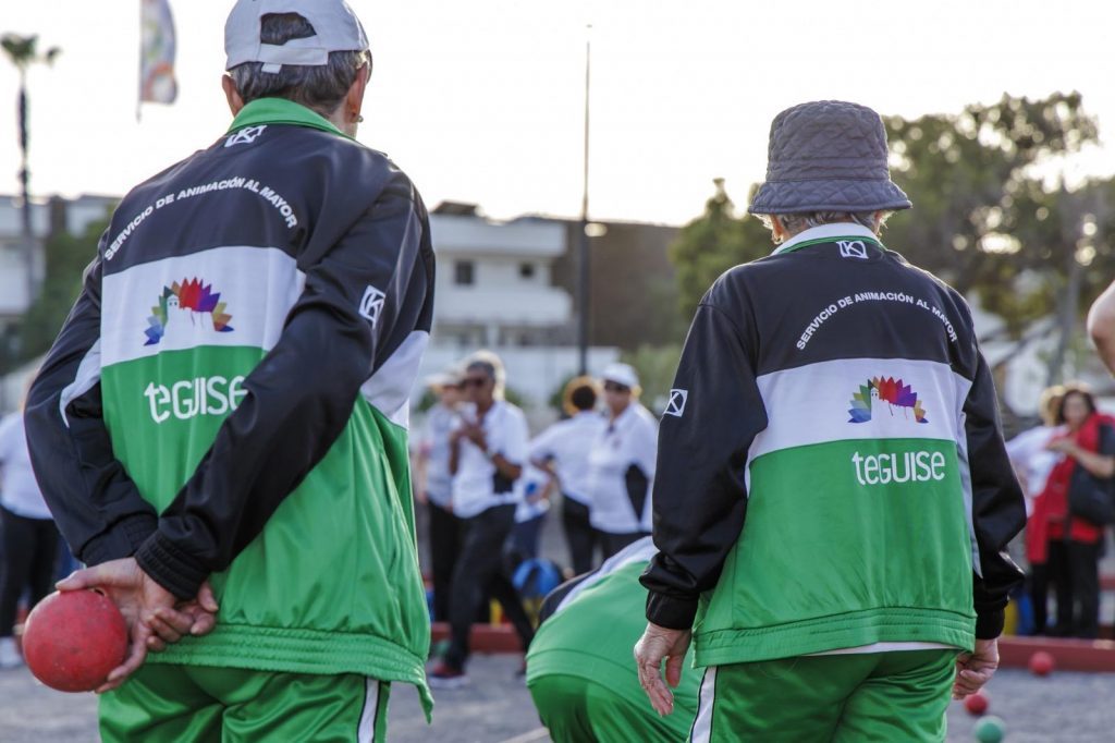 Más de 130 equipos participan en la nueva edición del Torneo de Bola Canaria de Madera ‘Abuelos Conejeros’ de Teguise