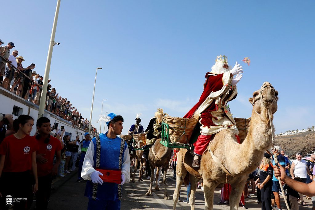 El Ayuntamiento de Tías agradece la participación en las cabalgatas de Reyes de Tías y Puerto del Carmen
