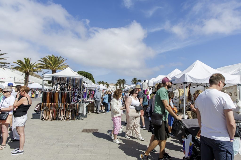 Teguise celebra el 40 aniversario del Mercadillo de La Villa con la dinamización de actividades durante todo el año