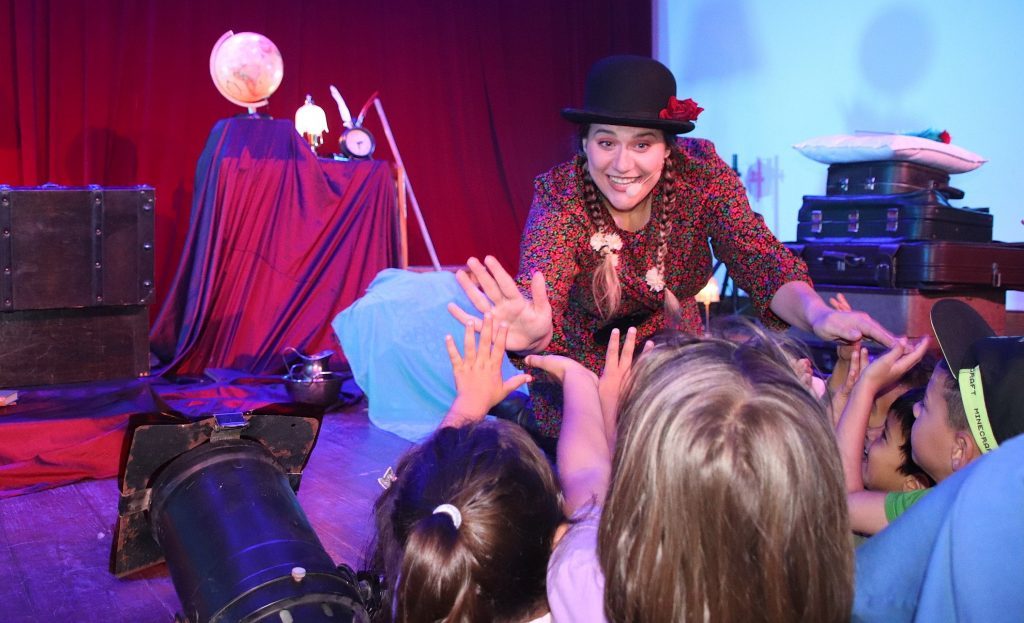 La diversidad del arte enriquece la celebración yaicera de las letras