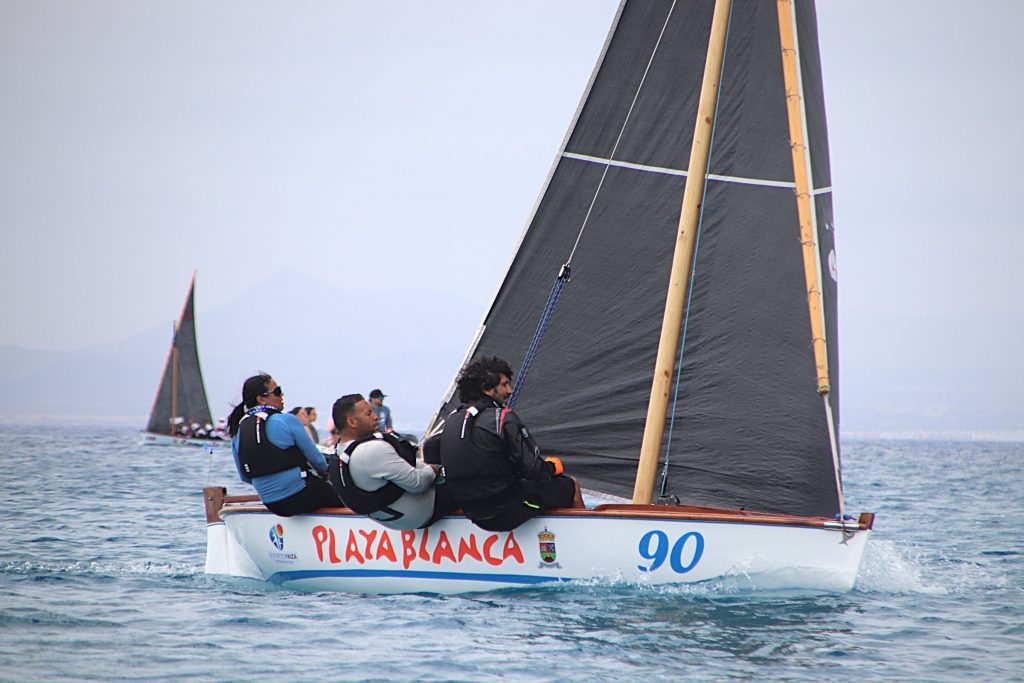 El Playa Blanca avisa en la regata inaugural de la Copa del Sur 2025