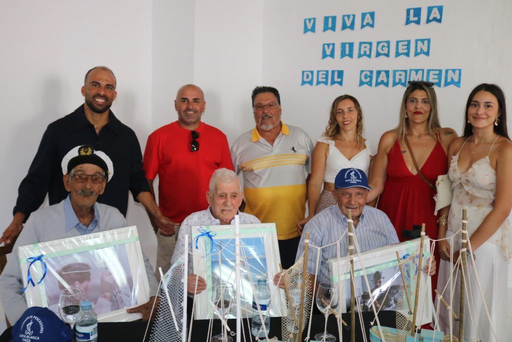 Playa Blanca reconoce a sus “artistas del mar”