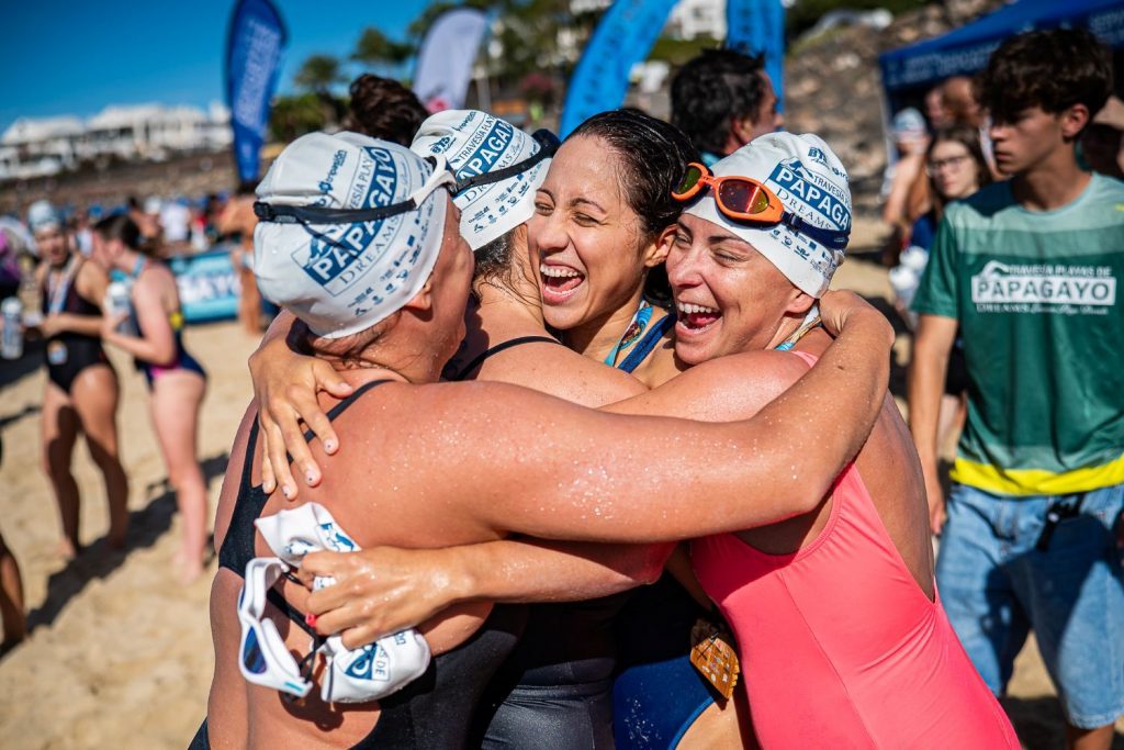 Javier Segura y Esperanza Navarro triunfan en la XV Travesía Playas de Papagayo