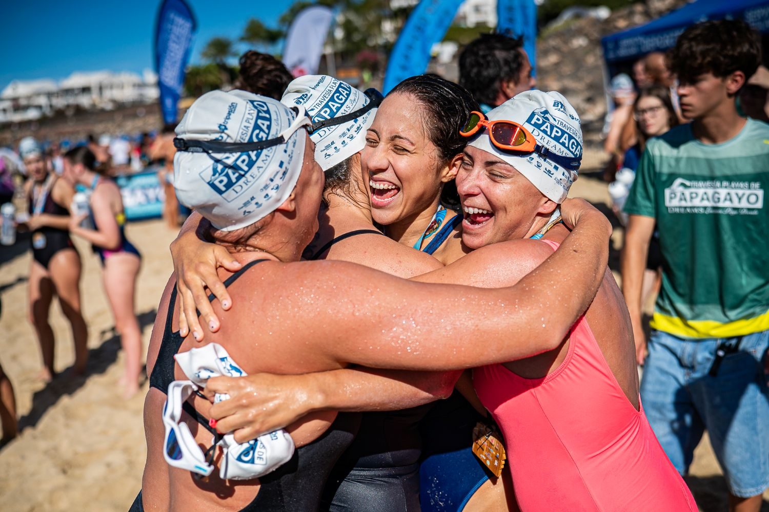 Javier Segura y Esperanza Navarro triunfan en la XV Travesía Playas de Papagayo