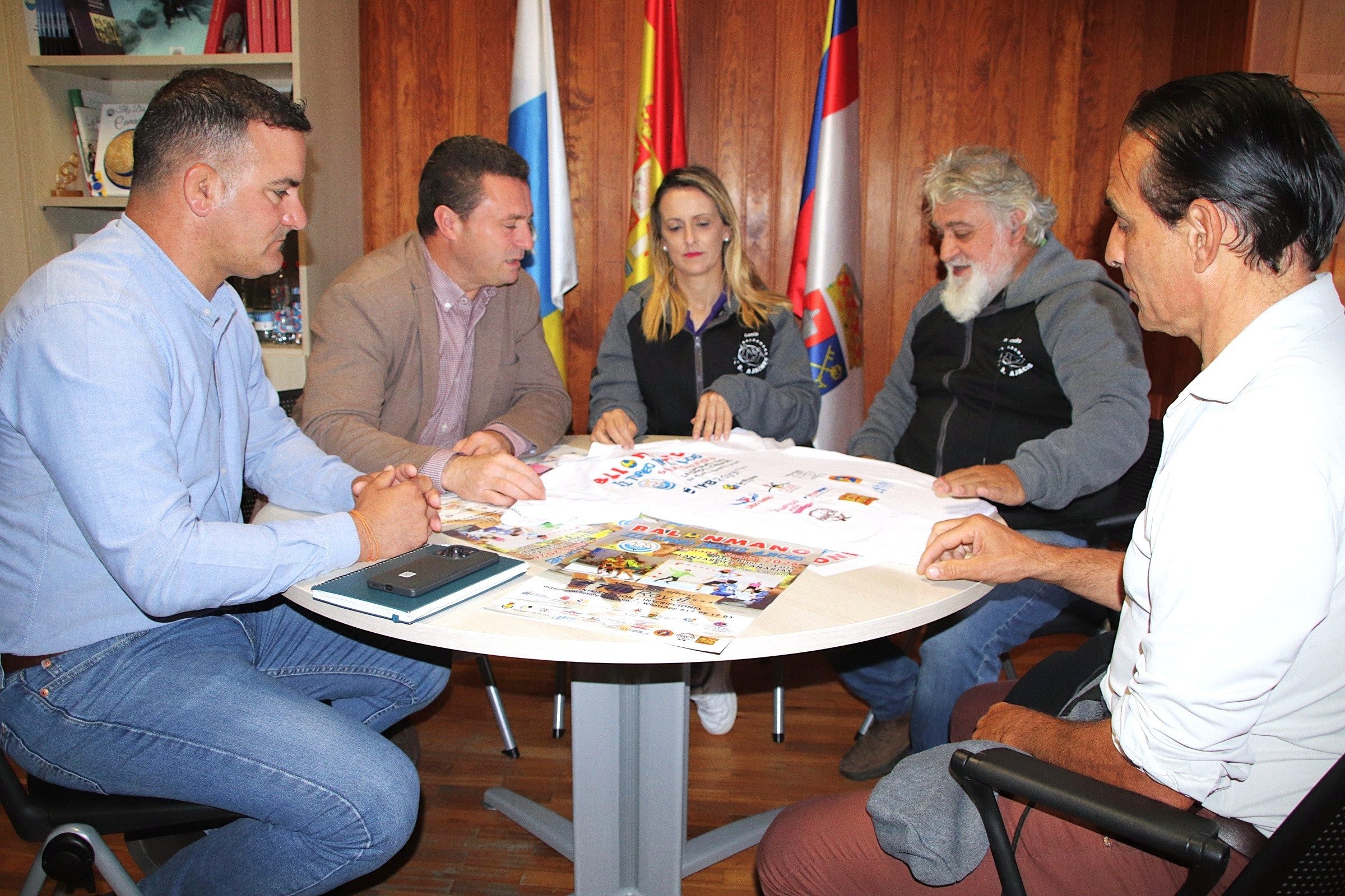Playa Blanca acoge a 350 infantiles en el Torneo Balonmano Ajaches de Semana Santa