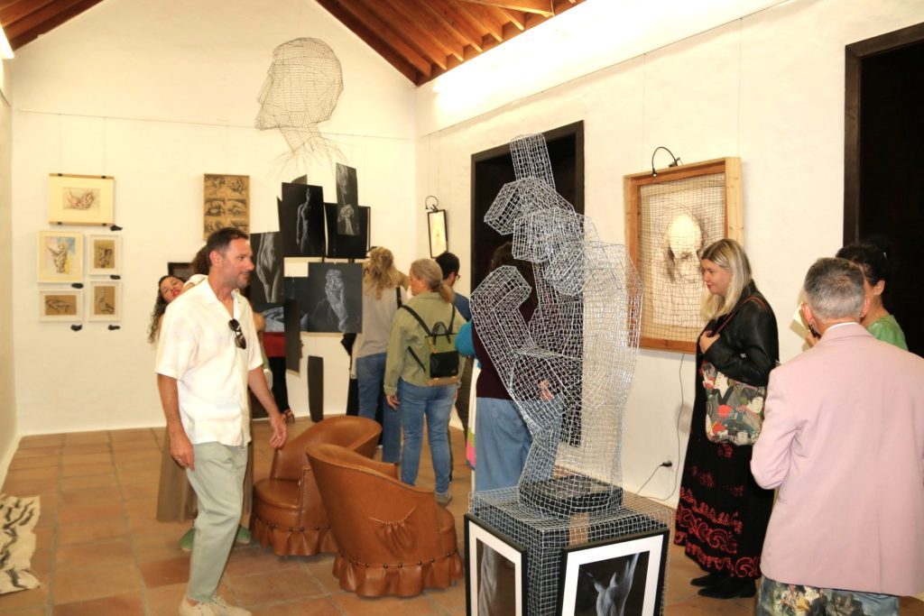Yaiza invita a recorrer la experiencia inmersiva ‘Inefable’