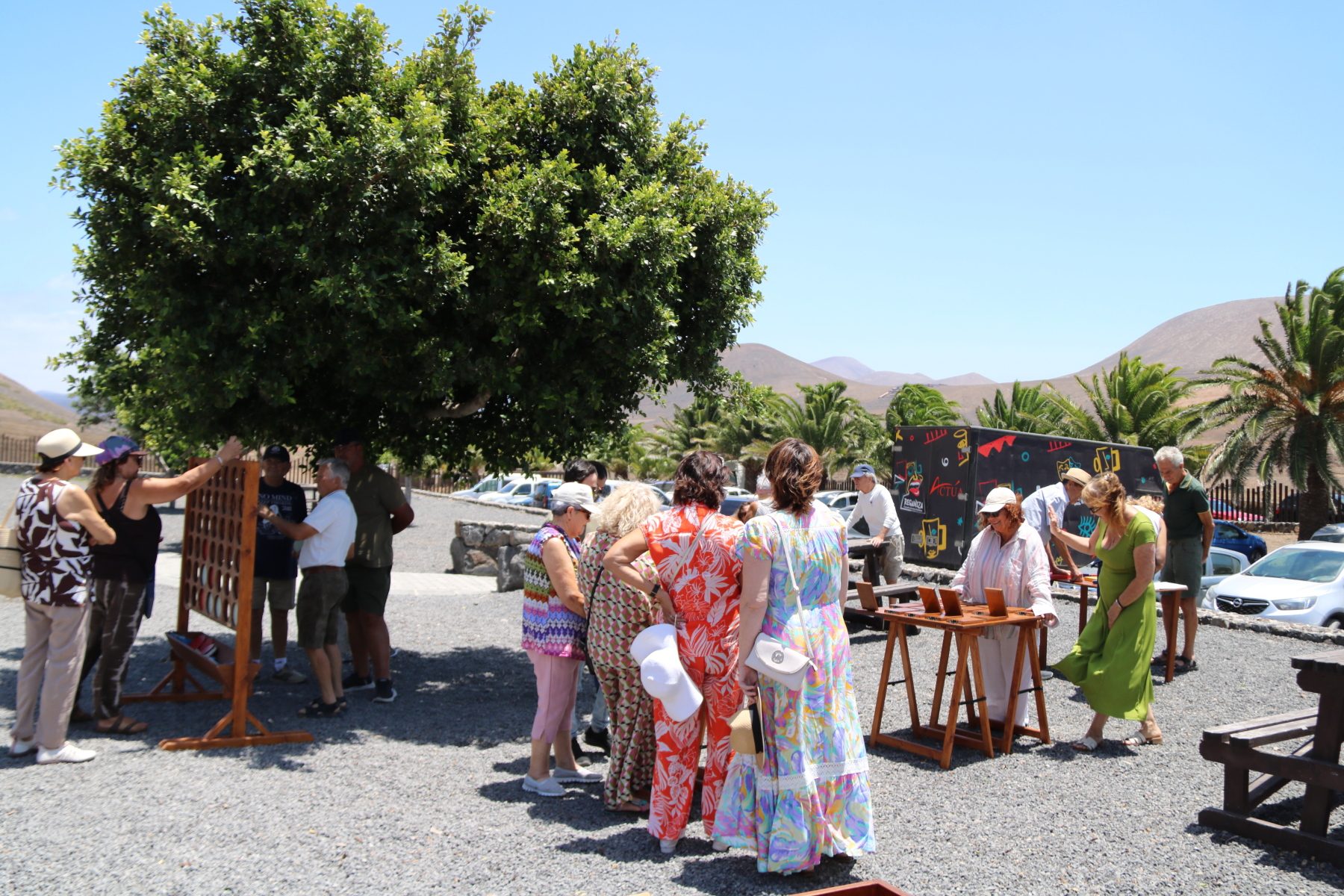 Ciento cincuenta mayores de Yaiza festejan el Día del Abuelo