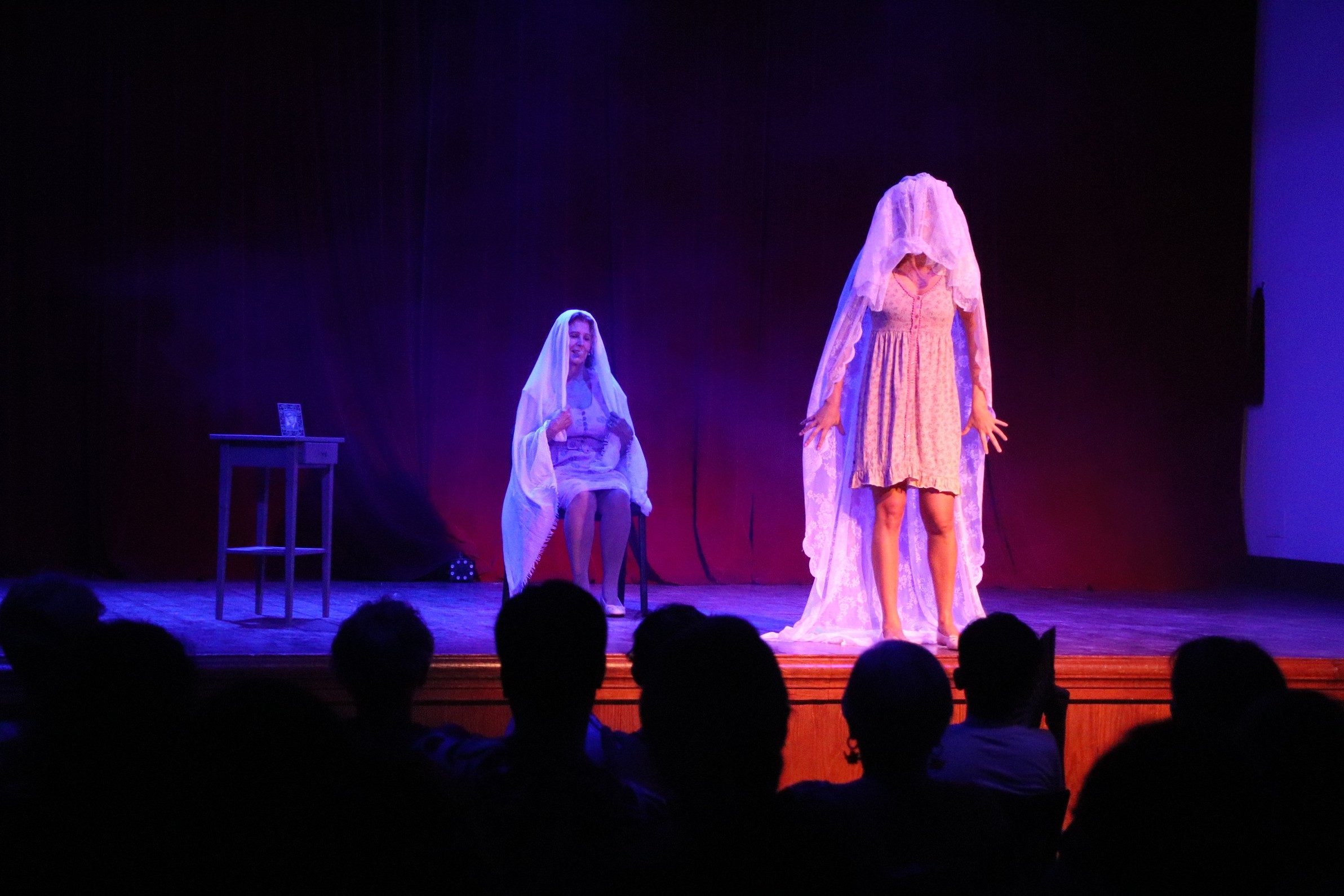 El teatro interpreta en Yaiza la realidad del alzheimer