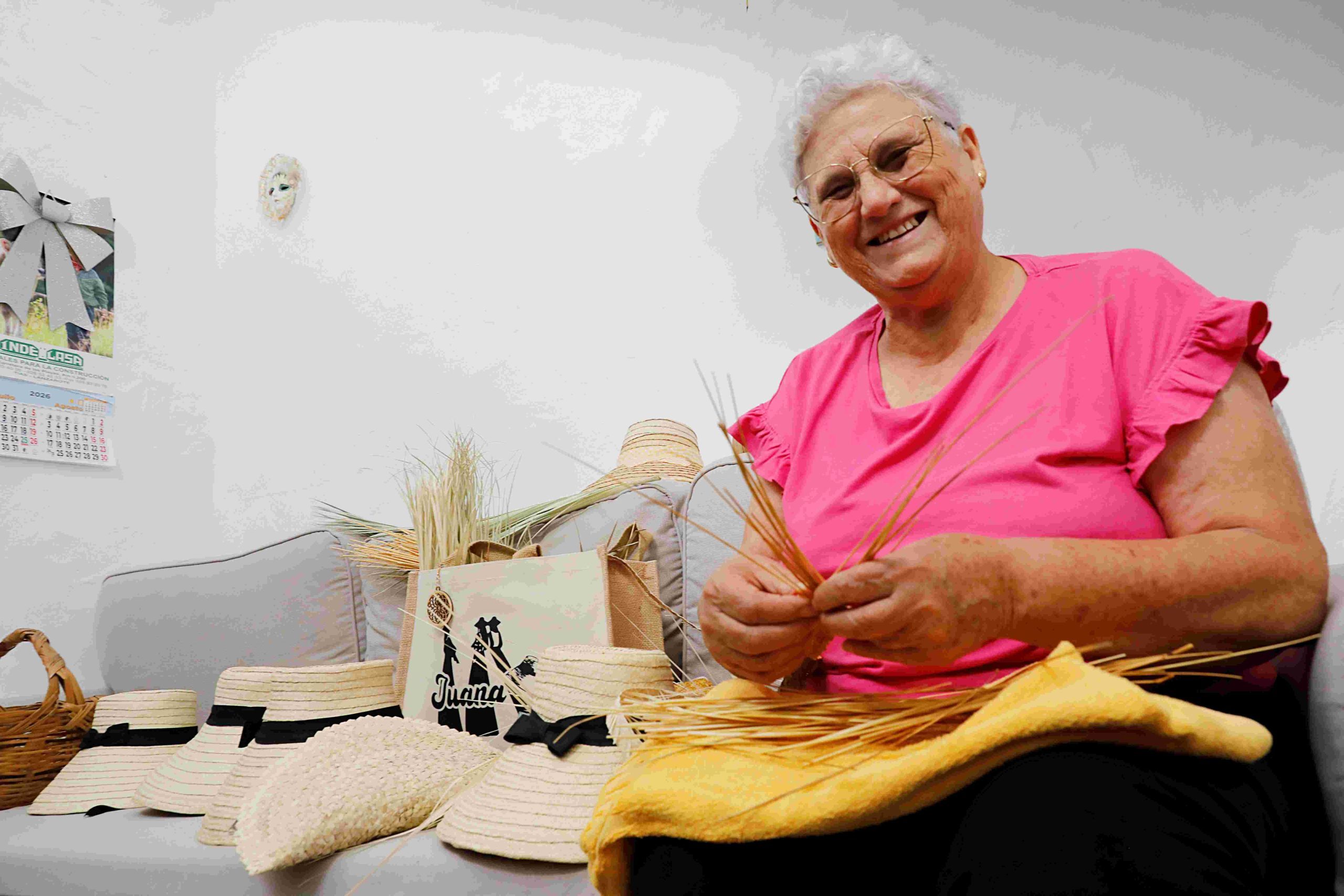 Sonrisas y sombreras de Juana María Mosegue, Mujer Rural de Tías 2026